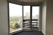 99. Suite 1400