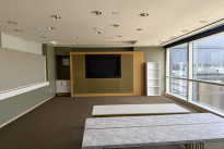 84. Suite 900
