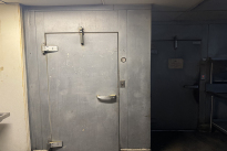 85. Suite 400