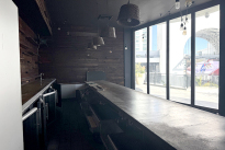 81. Suite 400