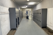 34. Interior