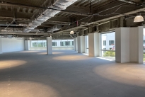 32. 300 Suite 5230 Bldg.