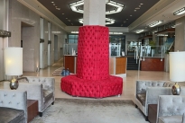 12. Lobby