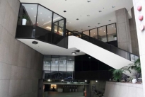 10. Escalator