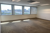 76. Suite 320
