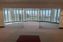 85. Suite 350