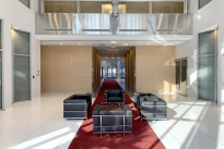 35. Lobby