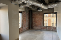 178. Suite 1001