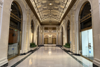 11. Lobby