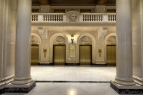 15. Lobby