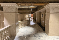 64. Lobby