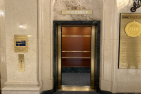 18. Lobby