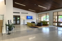 32. Lobby