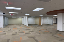90. 300 Suite 3345 Bld.
