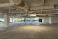 134. 100 Suite 3353 Bld.