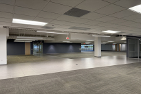 148. 400 Suite 3353 Bld.
