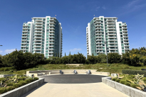 224. Plaza/Park