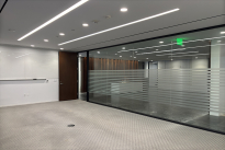 96. Suite 600 Fl 55 Lake Bld.