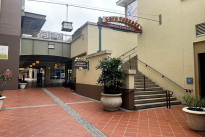 37. Exterior