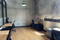 30. 2nd Floor