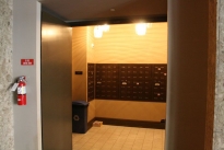 16. Lobby