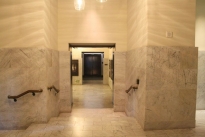 23. Lobby