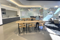 63. Lounge