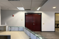 176. 15400 Bld. Suite 400