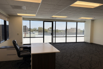 78. 15400 Bld. Suite 470