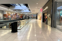 33. Interior Mall