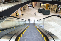 32. Interior Mall