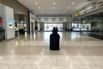 5. Interior Mall