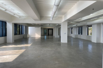 9975 Santa Monica