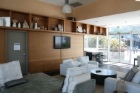 33. Lounge