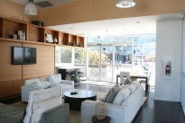 35. Lounge