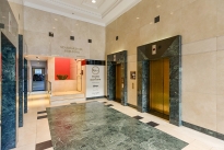 18. Lobby