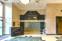 15. Lobby
