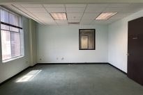 85. Suite 400