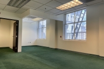 121. Suite 650