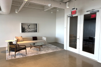 135. Suite 1806