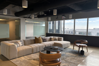 60. Suite 700