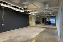 75. Suite 750