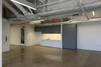 85. Suite 820