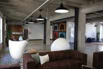 61. Suite 900
