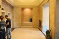20. Lobby