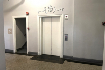 8. Lobby