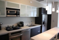 31. Suite 413