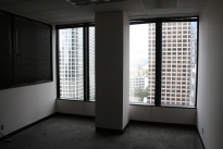 94. Suite 1400