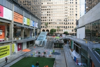 25. Mall