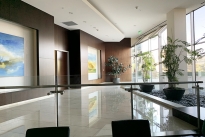 39. Lobby